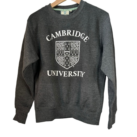 Cambridge University Official Gray Pullover Sweatshirt Size Small Coat of Arms - Picture 1 of 6